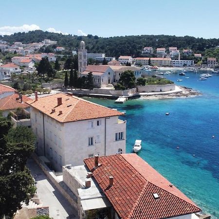 Gordana Apartments Hvar Town Luaran gambar