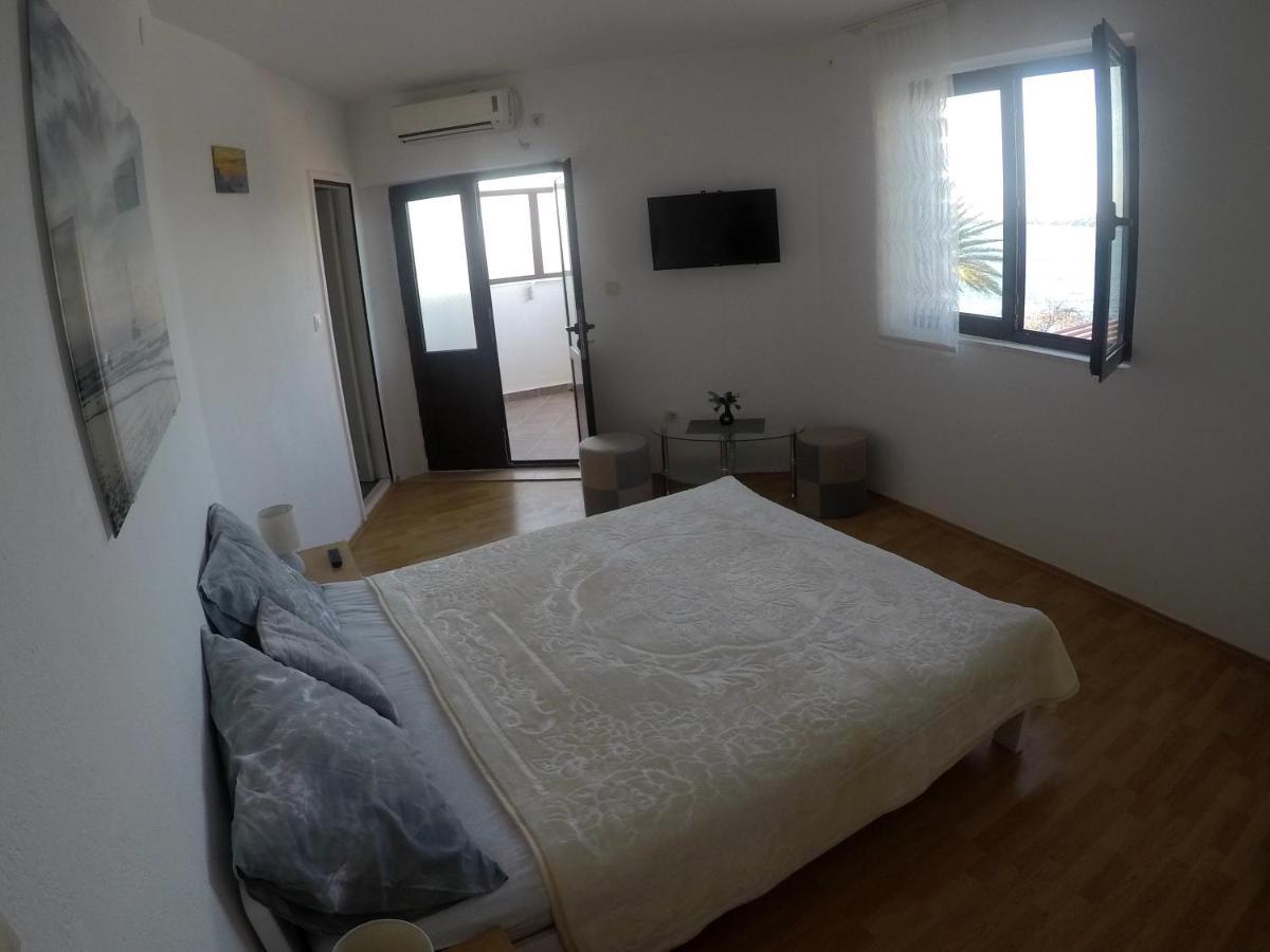 Gordana Apartments Hvar Town Luaran gambar