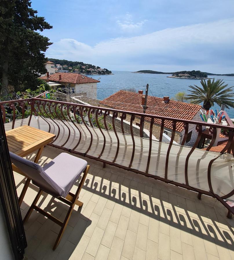 Gordana Apartments Hvar Town Luaran gambar