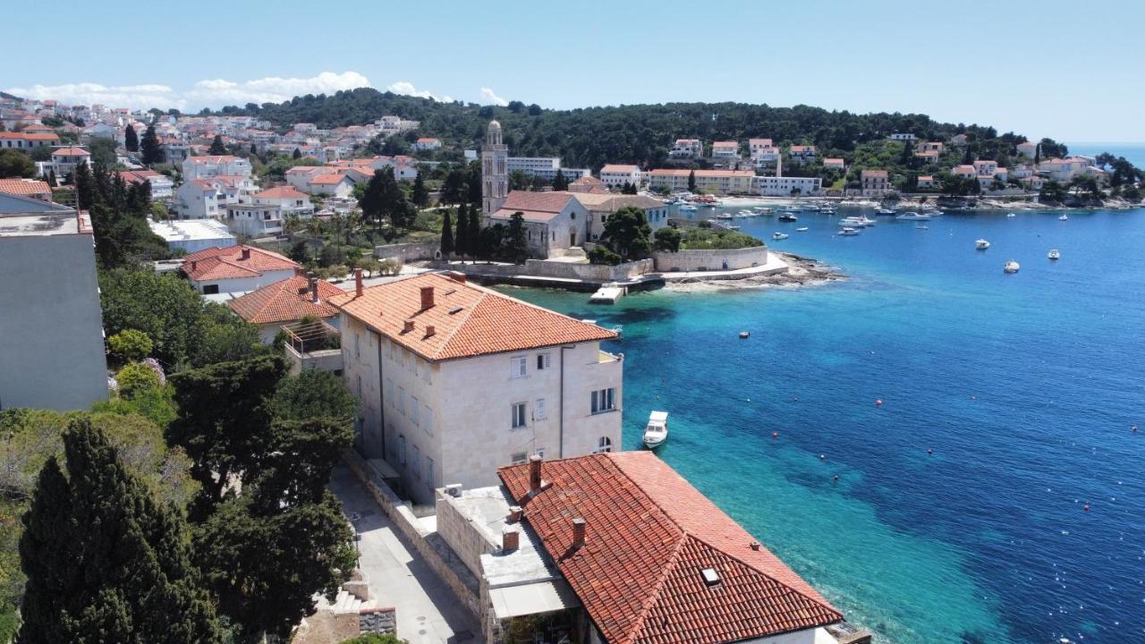 Gordana Apartments Hvar Town Luaran gambar