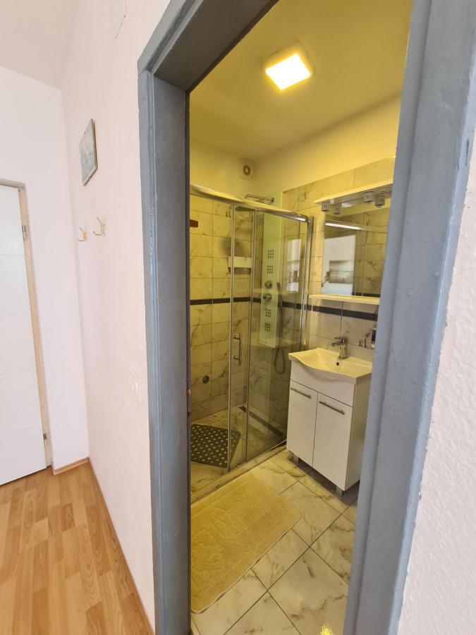 Gordana Apartments Hvar Town Luaran gambar