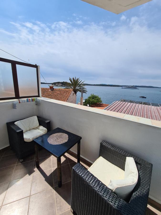 Gordana Apartments Hvar Town Luaran gambar
