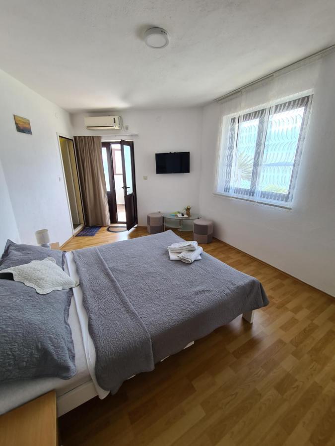 Gordana Apartments Hvar Town Luaran gambar