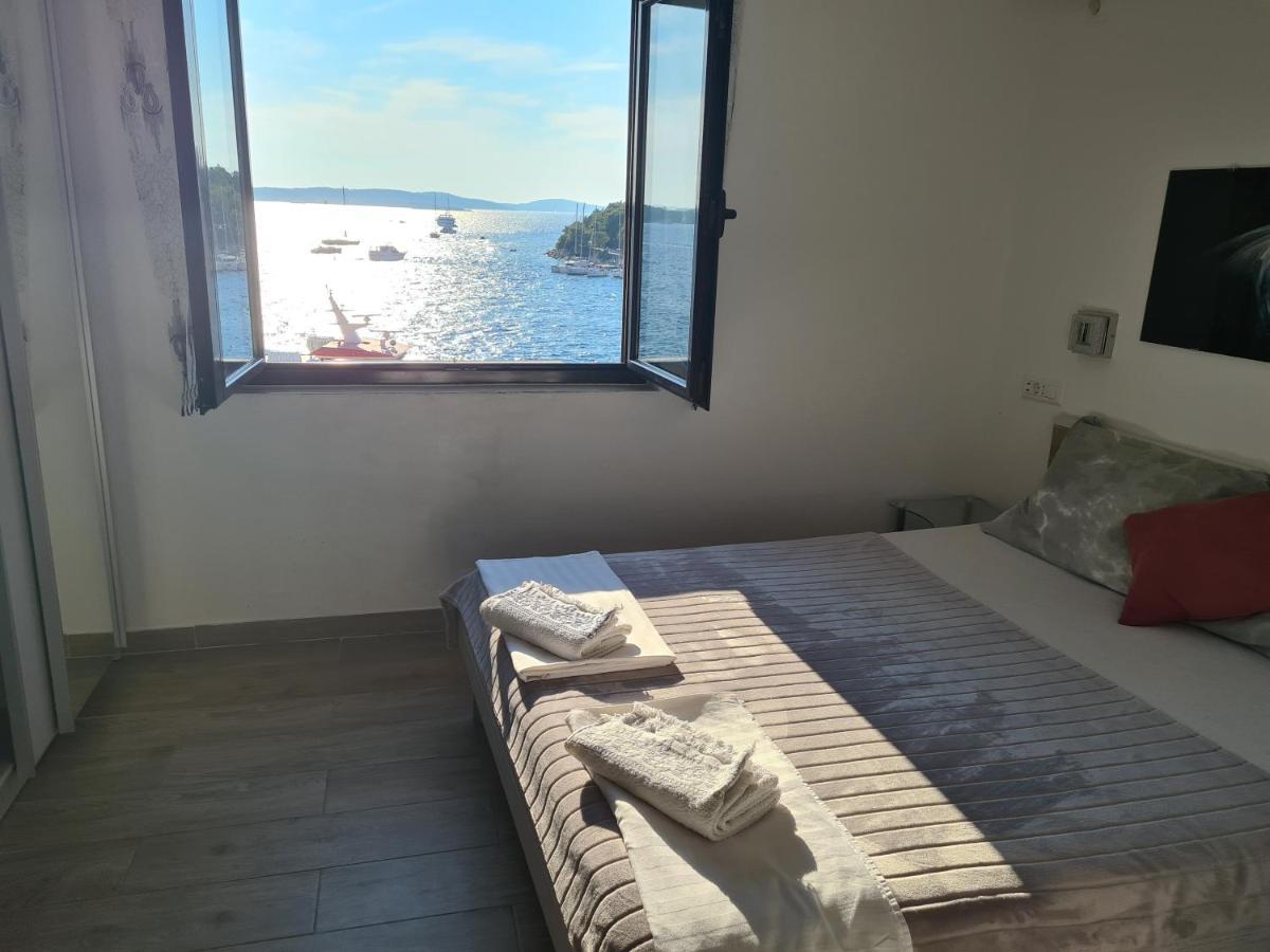 Gordana Apartments Hvar Town Luaran gambar
