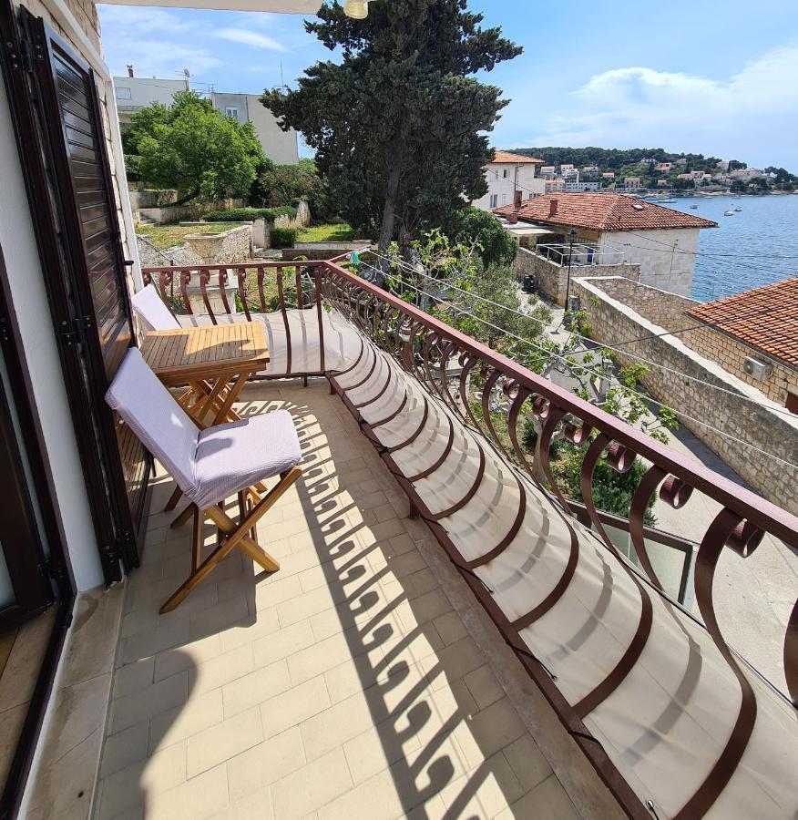 Gordana Apartments Hvar Town Luaran gambar