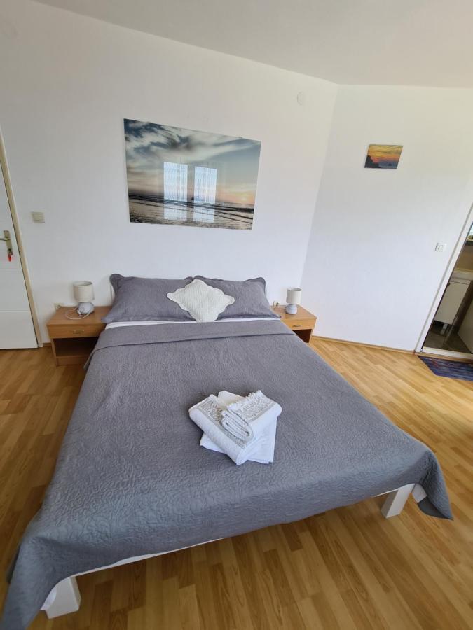 Gordana Apartments Hvar Town Luaran gambar