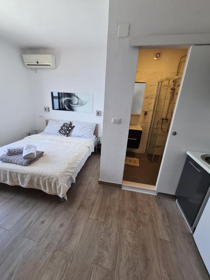 Gordana Apartments Hvar Town Luaran gambar
