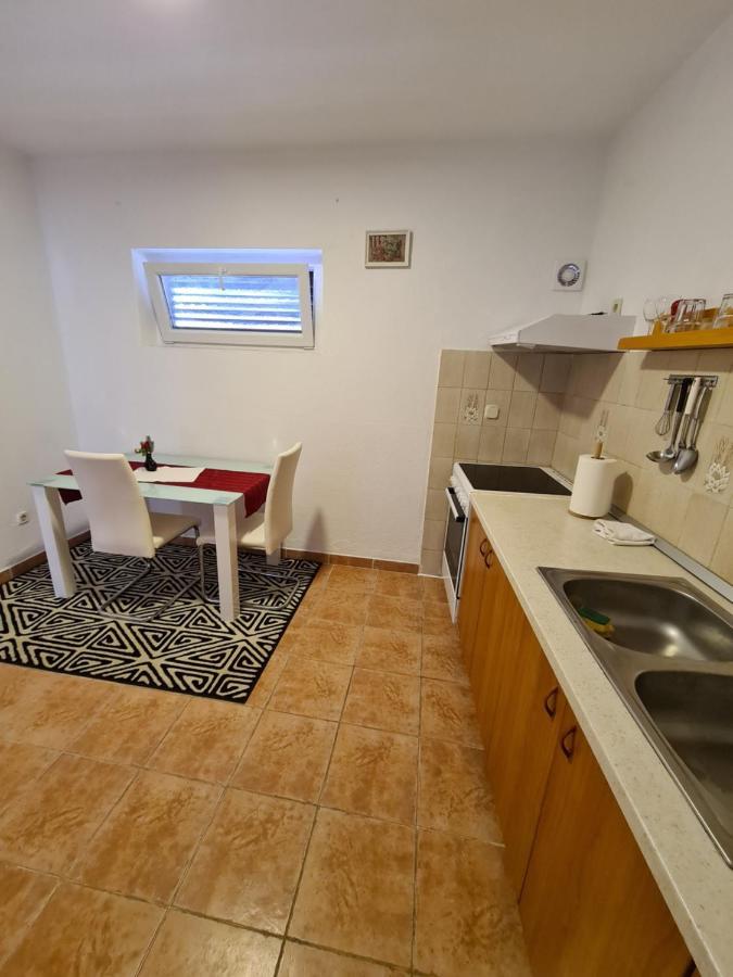Gordana Apartments Hvar Town Luaran gambar