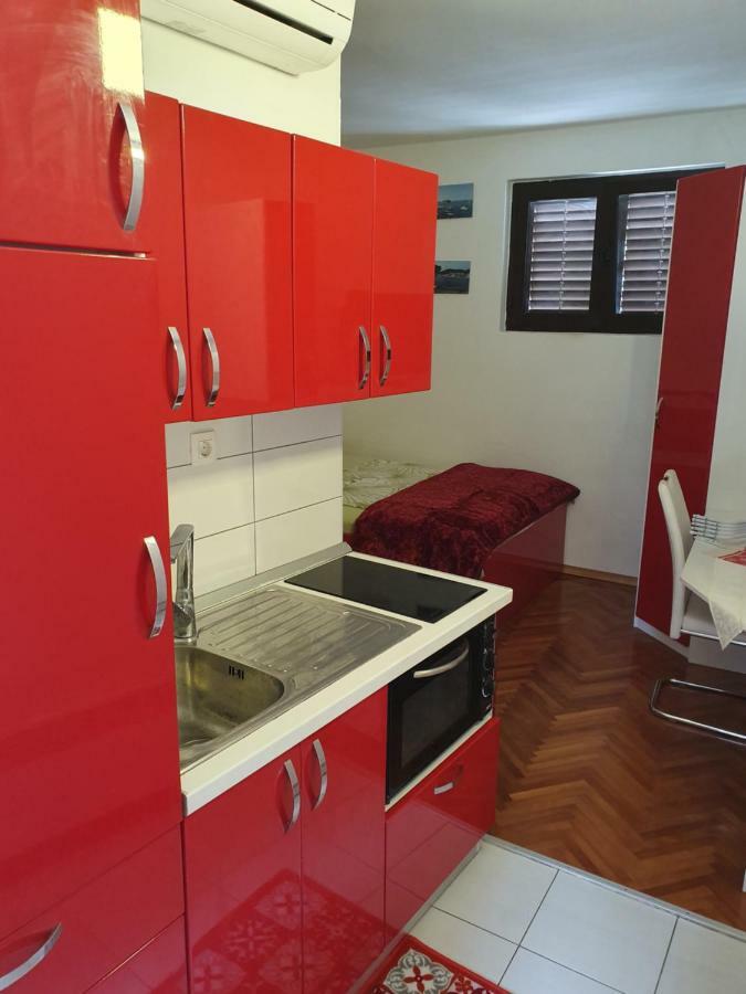 Gordana Apartments Hvar Town Luaran gambar